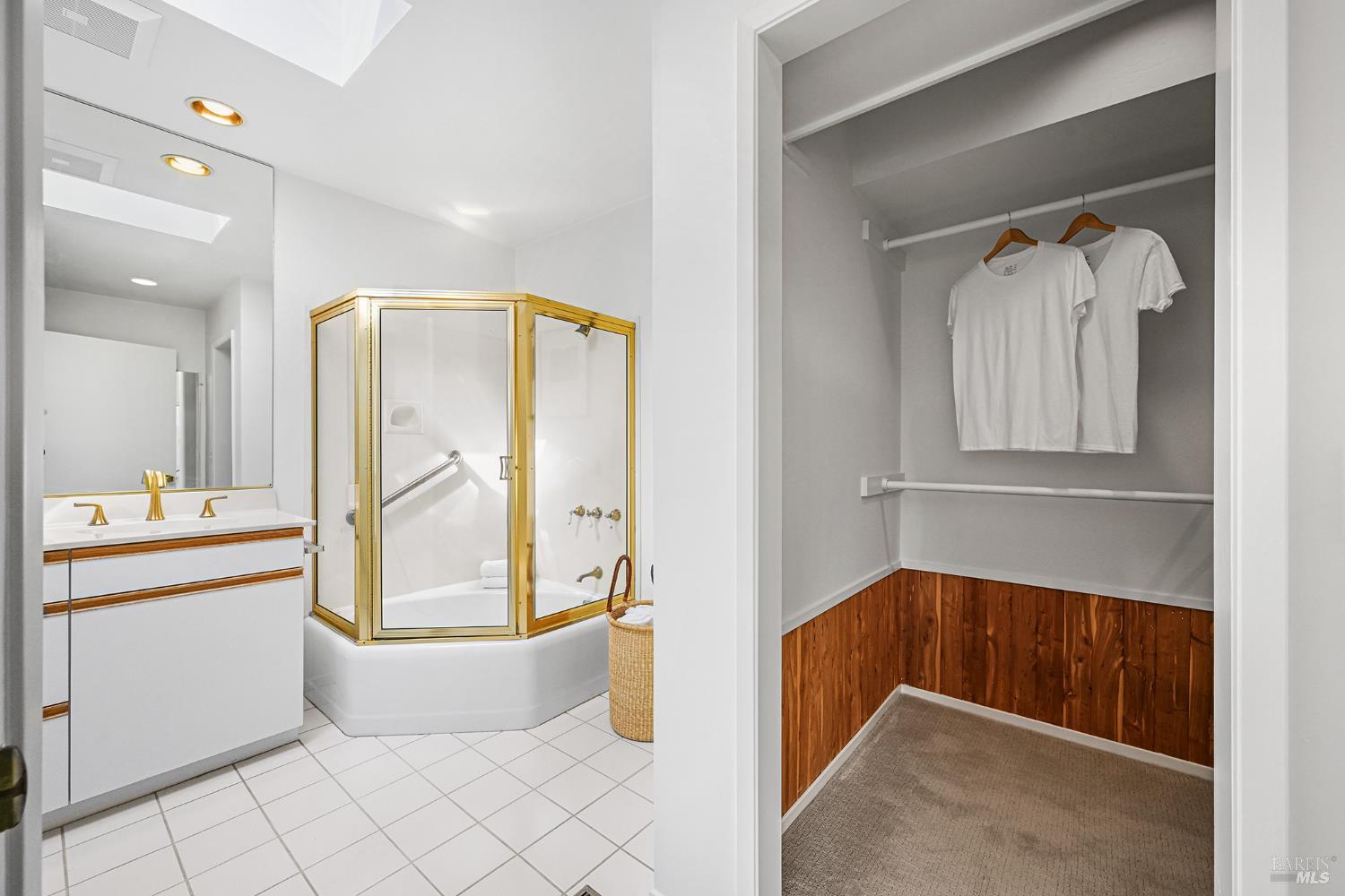 Detail Gallery Image 23 of 47 For 260 Blackfield Dr, Tiburon,  CA 94920 - 4 Beds | 2/1 Baths