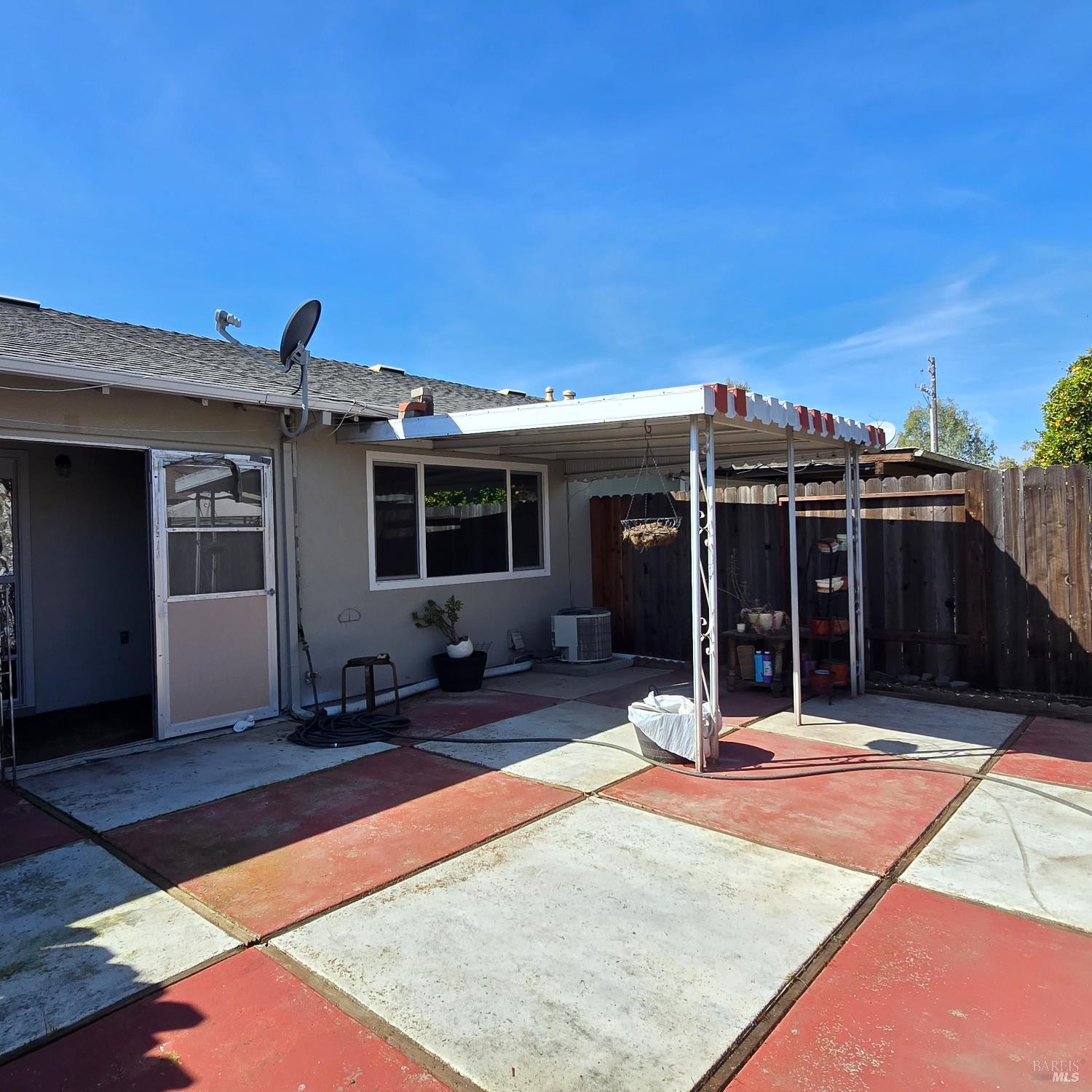 Detail Gallery Image 7 of 7 For 121 Sequoia Dr, Vacaville,  CA 95687 - 1 Beds | 1 Baths