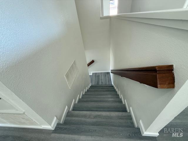 Detail Gallery Image 25 of 55 For 1031 Suffolk Way, Fairfield,  CA 94533 - 4 Beds | 2/1 Baths