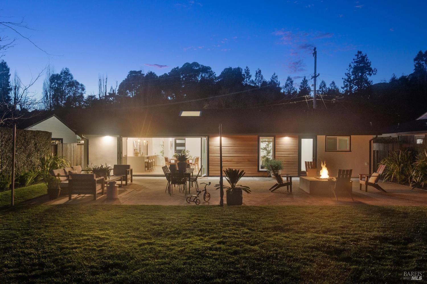 Detail Gallery Image 50 of 54 For 122 Blackfield Dr, Tiburon,  CA 94920 - 2 Beds | 2 Baths