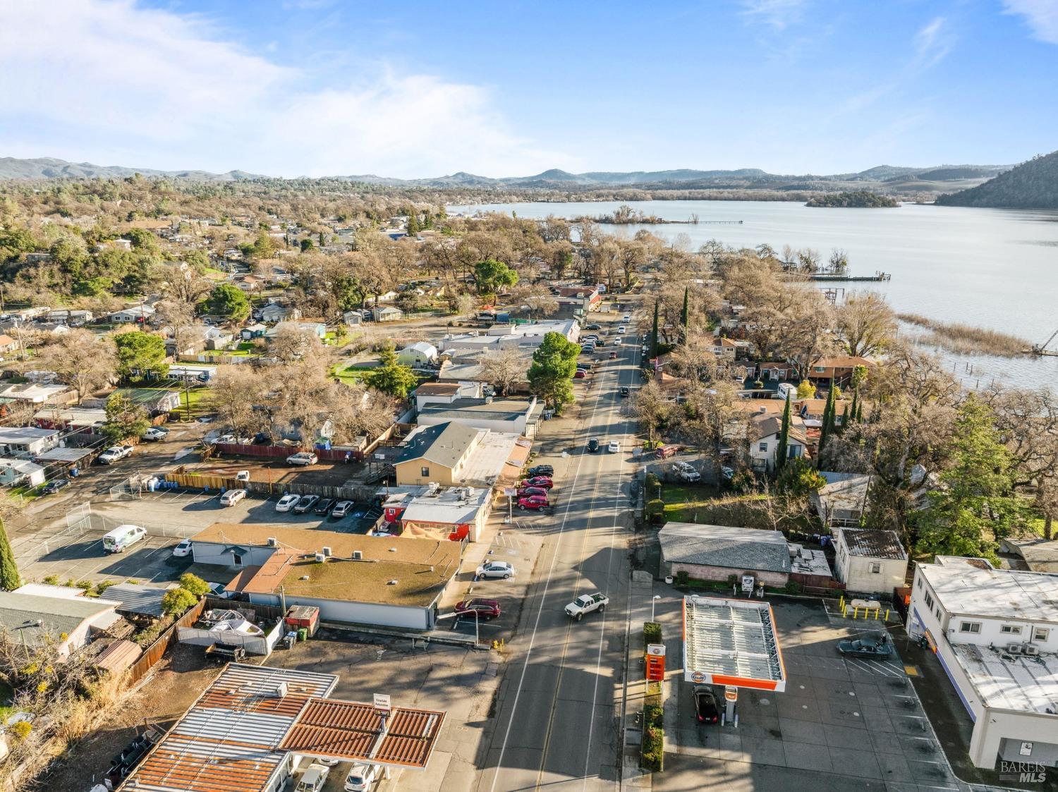 Detail Gallery Image 29 of 36 For 14092 Lakeshore Dr, Clearlake,  CA 95422 - – Beds | – Baths