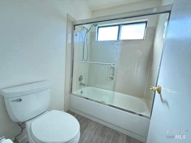 Detail Gallery Image 28 of 55 For 1031 Suffolk Way, Fairfield,  CA 94533 - 4 Beds | 2/1 Baths