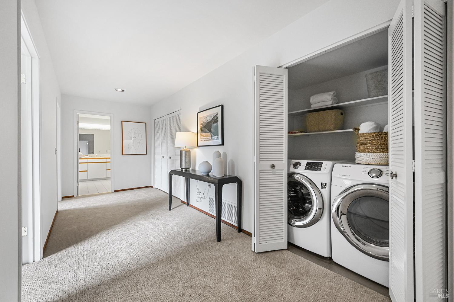 Detail Gallery Image 28 of 47 For 260 Blackfield Dr, Tiburon,  CA 94920 - 4 Beds | 2/1 Baths