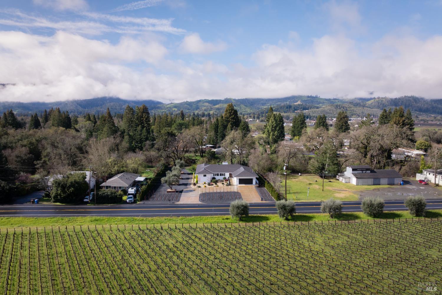 Detail Gallery Image 36 of 37 For 201 Silverado Trl, Saint Helena,  CA 94574 - 3 Beds | 3 Baths