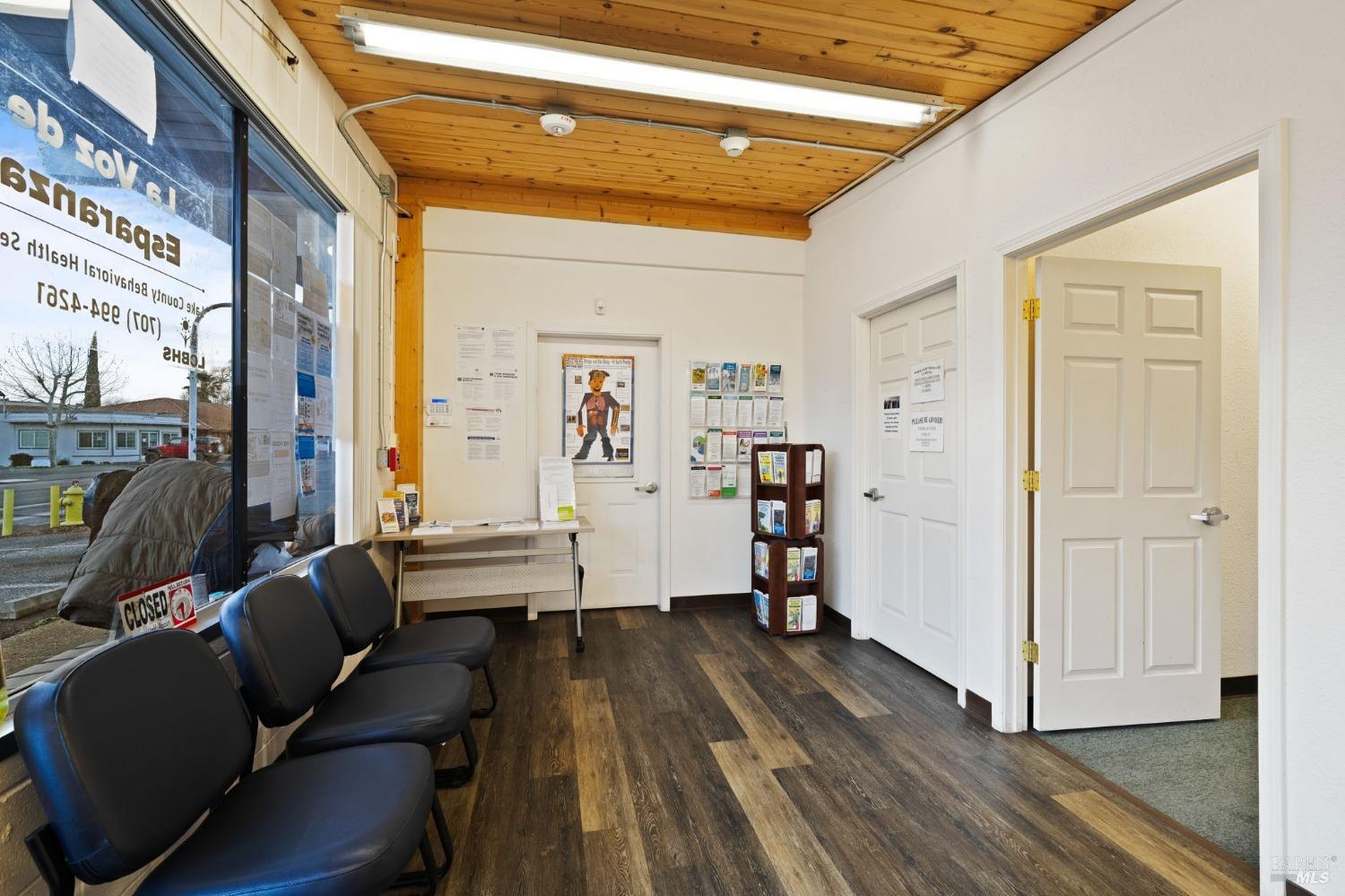 Detail Gallery Image 8 of 36 For 14092 Lakeshore Dr, Clearlake,  CA 95422 - – Beds | – Baths