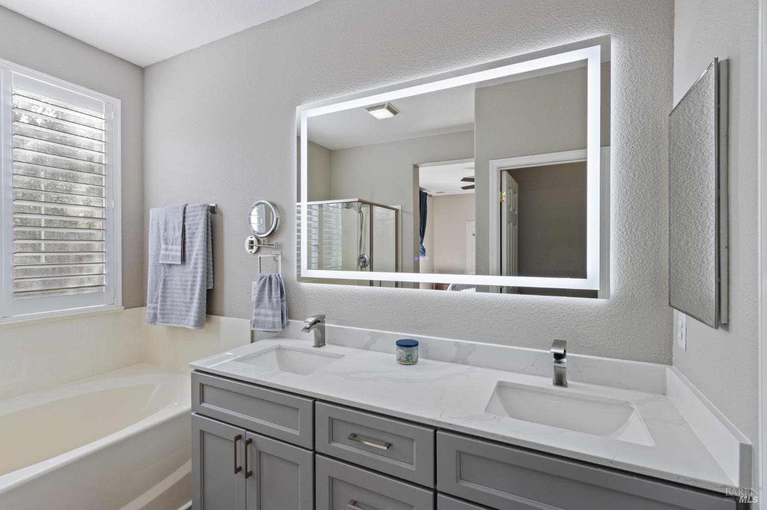 Detail Gallery Image 34 of 48 For 4413 Meadow Valley Cir, Fairfield,  CA 94534 - 4 Beds | 2 Baths