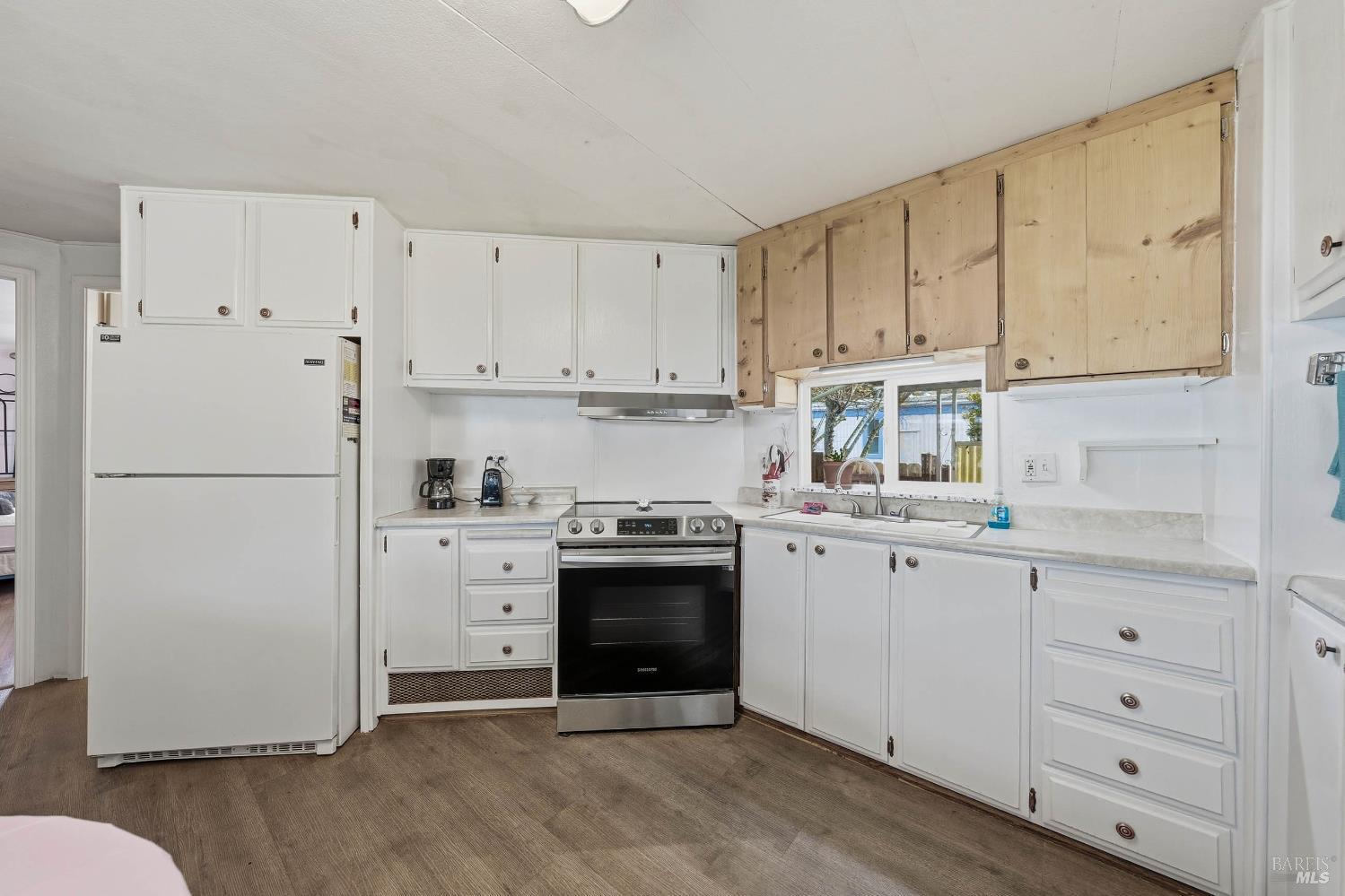 Detail Gallery Image 2 of 41 For 5890 E Highway 20 Hwy 9, Lucerne,  CA 95458 - 2 Beds | 1/1 Baths