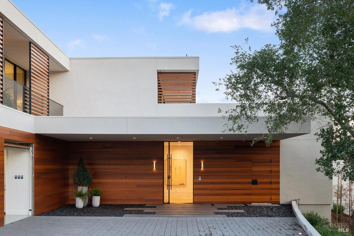 Detail Gallery Image 4 of 29 For 70 Ridgecrest Rd, Kentfield,  CA 94904 - 6 Beds | 6/2 Baths