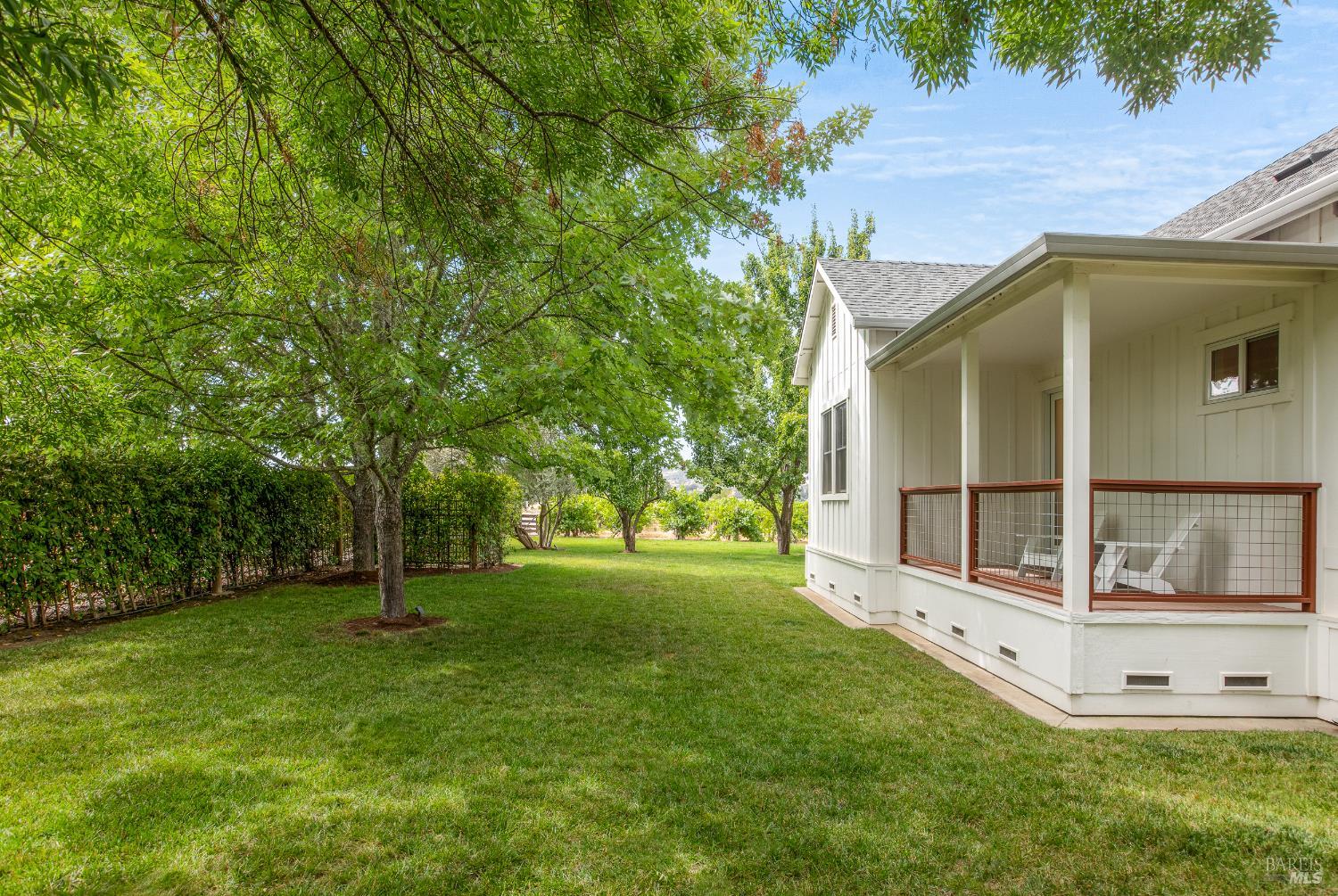 Detail Gallery Image 25 of 40 For 6476 Red Winery Rd, Geyserville,  CA 95441 - 3 Beds | 3 Baths