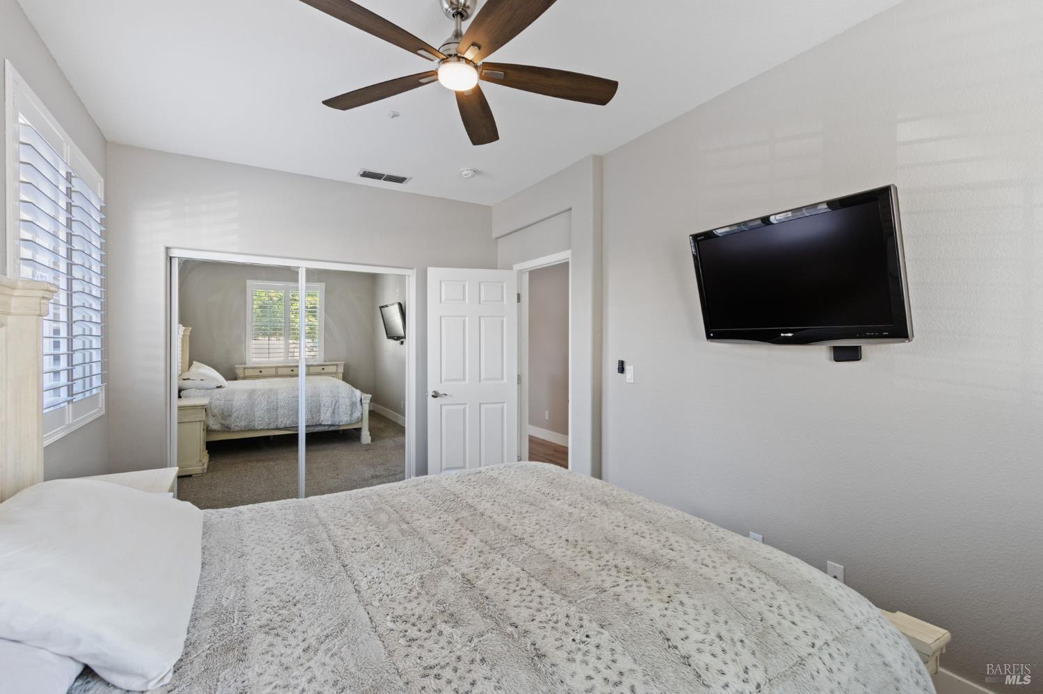 Detail Gallery Image 4 of 48 For 4413 Meadow Valley Cir, Fairfield,  CA 94534 - 4 Beds | 2 Baths