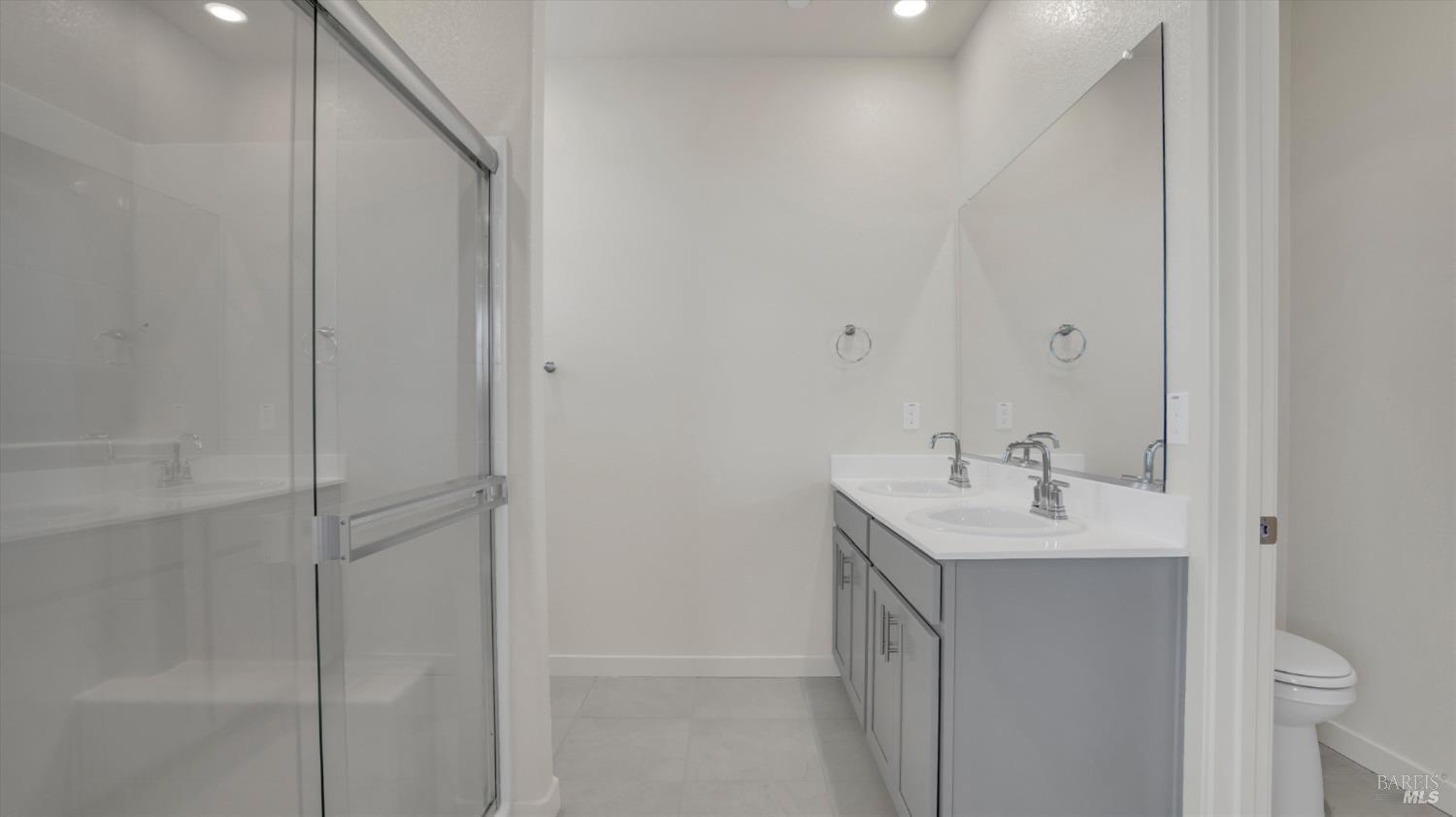 Detail Gallery Image 28 of 42 For 862 Telford Dr, Vacaville,  CA 95687 - 3 Beds | 2/1 Baths