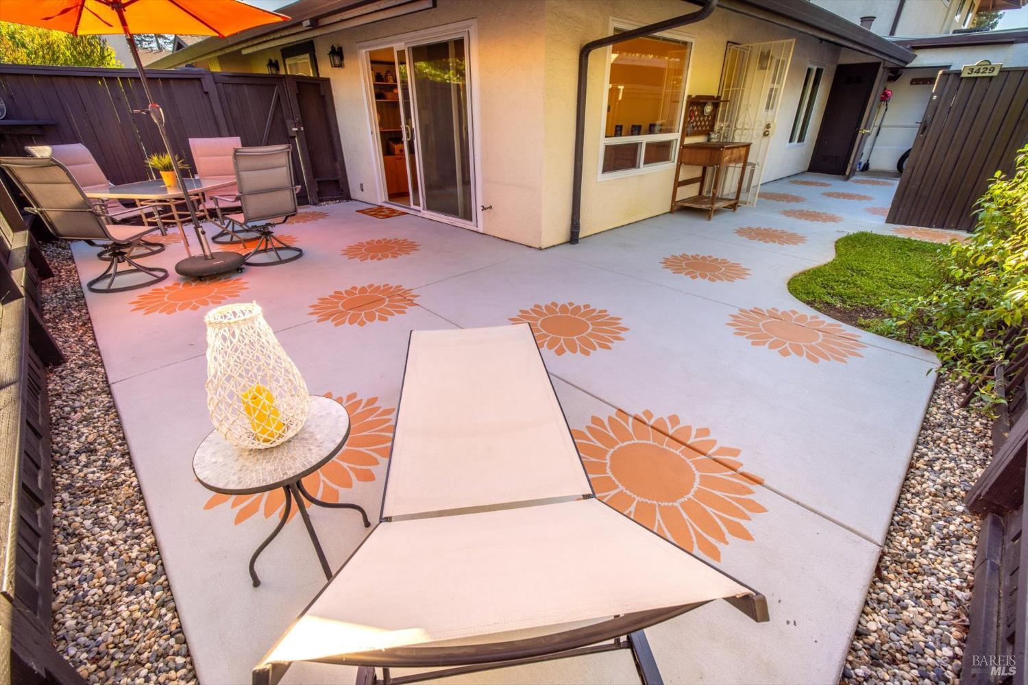 Detail Gallery Image 12 of 53 For 3429 Willis Dr, Napa,  CA 94558 - 3 Beds | 2 Baths