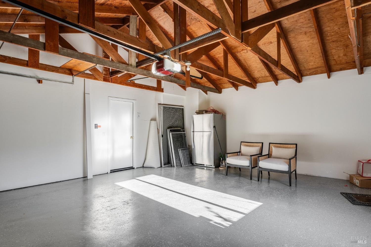 Detail Gallery Image 67 of 92 For 58 Lower North Ter, Tiburon,  CA 94920 - 5 Beds | 3/1 Baths