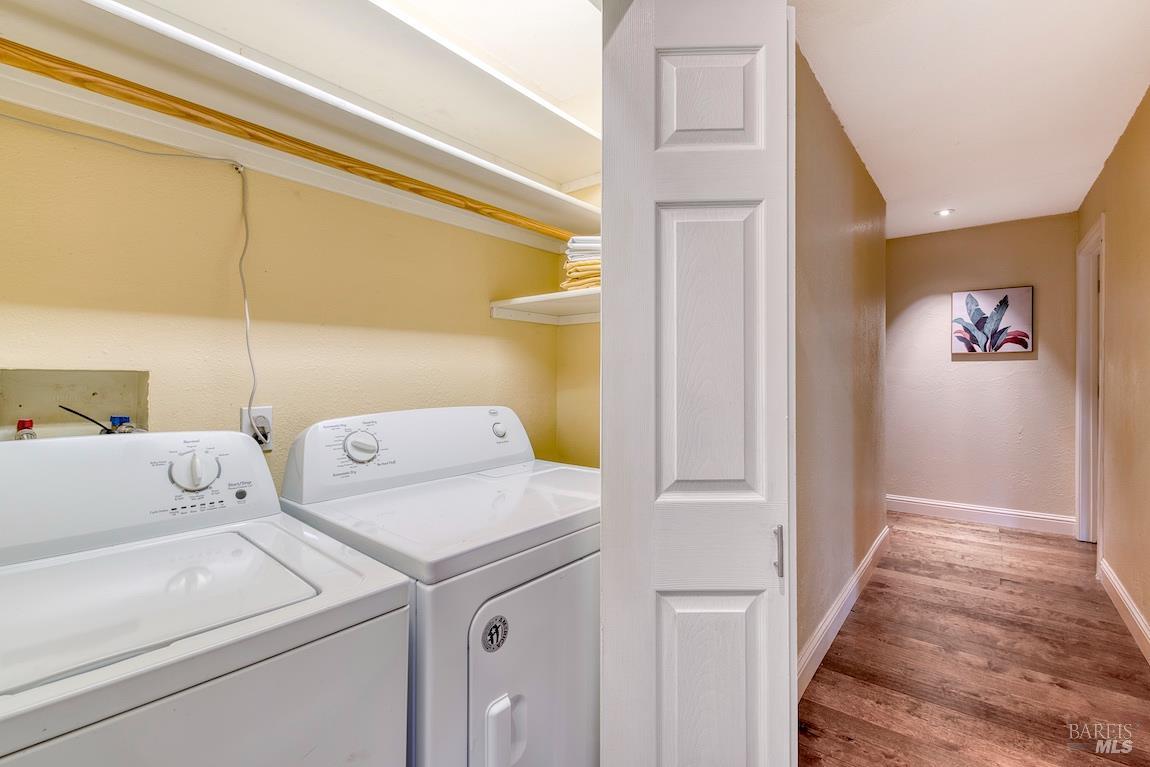 Detail Gallery Image 20 of 85 For 101 H Ln, Novato,  CA 94945 - 5 Beds | 4/1 Baths