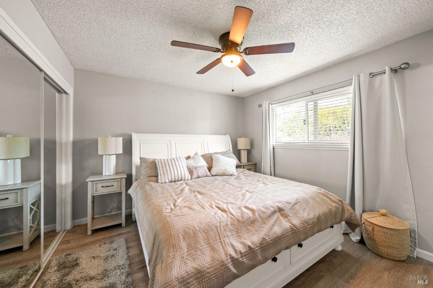 Detail Gallery Image 11 of 30 For 610 Sierra Dr, Dixon,  CA 95620 - 3 Beds | 2 Baths