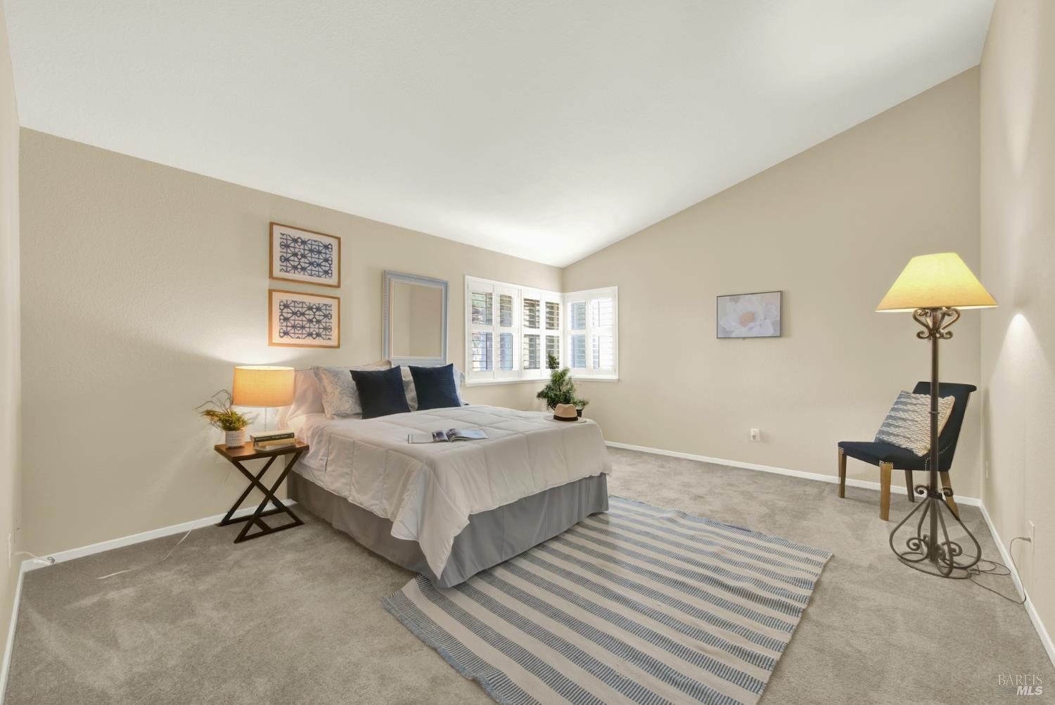 Detail Gallery Image 33 of 60 For 155 Fallen Leaf Dr, Vacaville,  CA 95687 - 4 Beds | 3 Baths