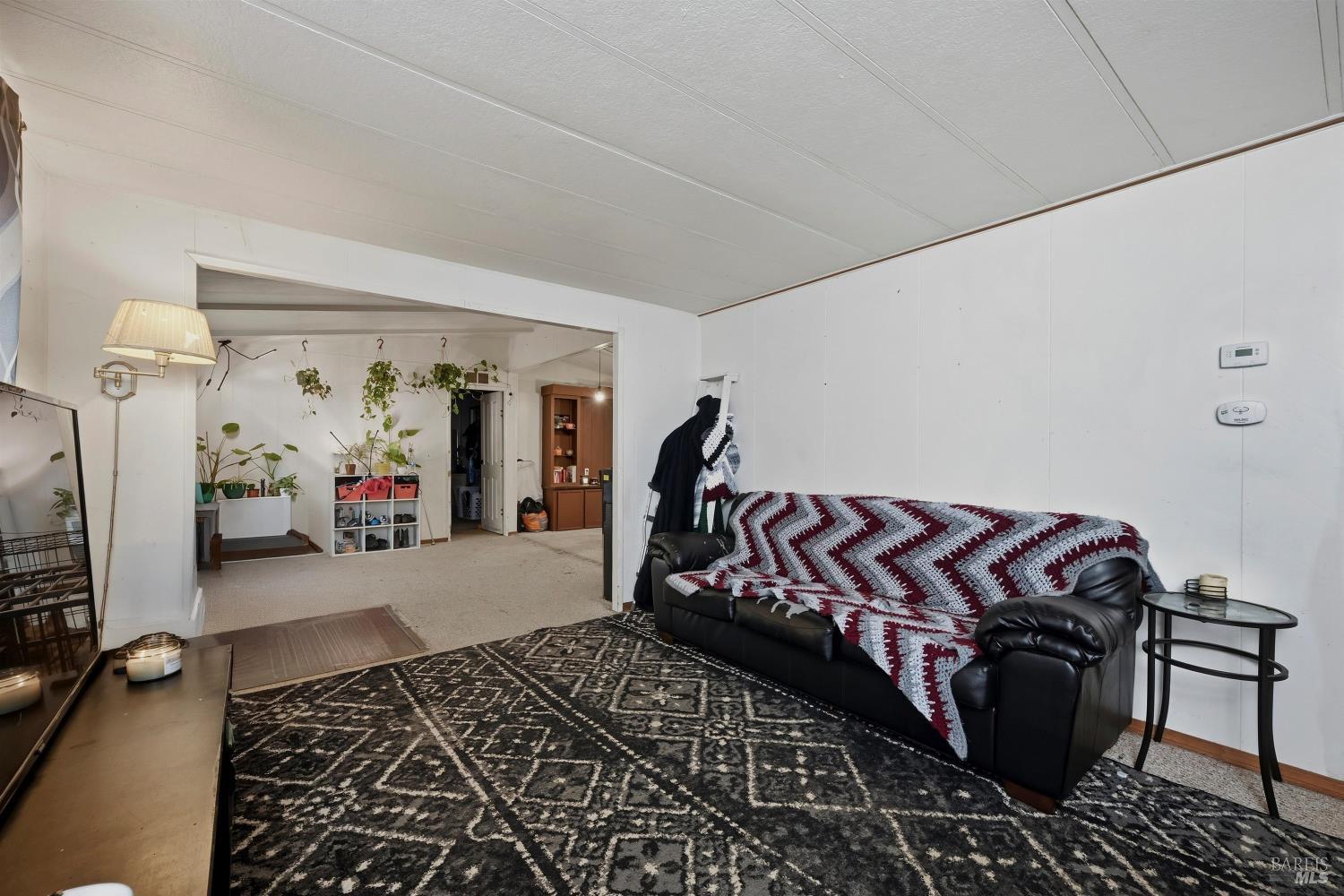 Detail Gallery Image 4 of 30 For 3114 Manzanita Rd, Nice,  CA 95464 - 3 Beds | 2 Baths