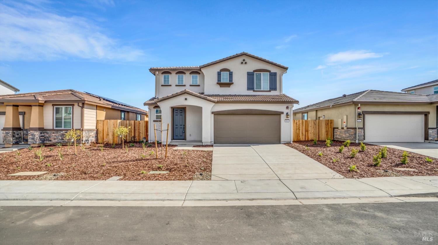 Detail Gallery Image 2 of 42 For 862 Telford Dr, Vacaville,  CA 95687 - 3 Beds | 2/1 Baths