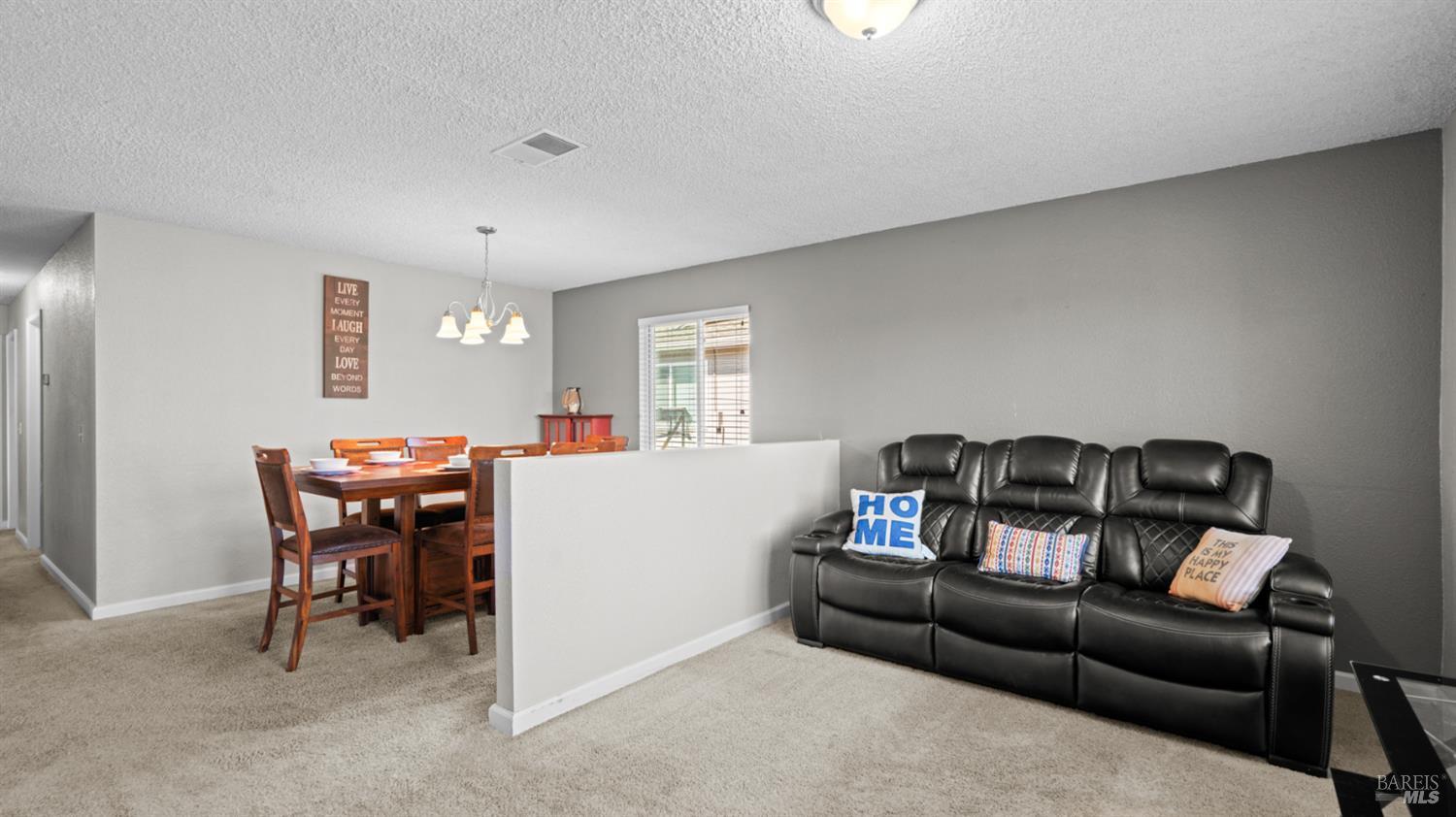 Detail Gallery Image 6 of 40 For 1206 Ricky Ct, Suisun City,  CA 94585 - 3 Beds | 2 Baths