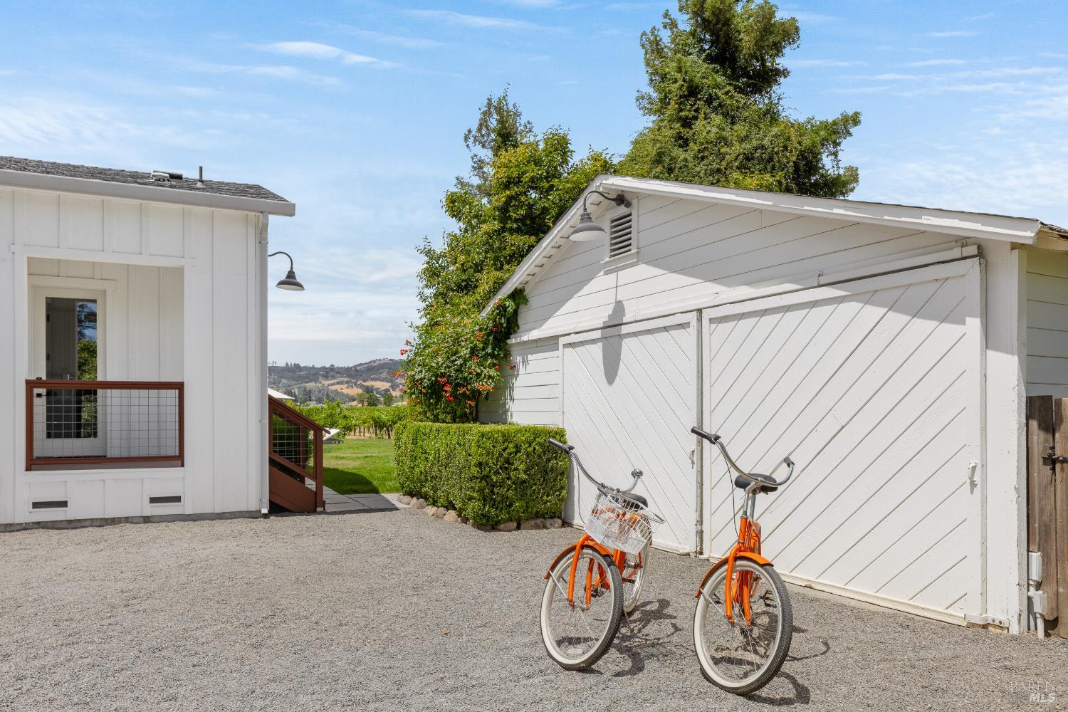 Detail Gallery Image 38 of 40 For 6476 Red Winery Rd, Geyserville,  CA 95441 - 3 Beds | 3 Baths