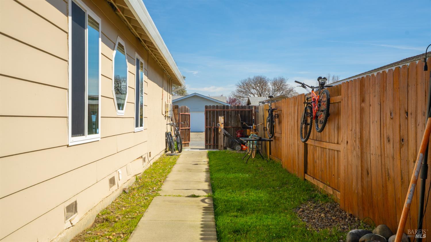 Detail Gallery Image 31 of 40 For 1206 Ricky Ct, Suisun City,  CA 94585 - 3 Beds | 2 Baths