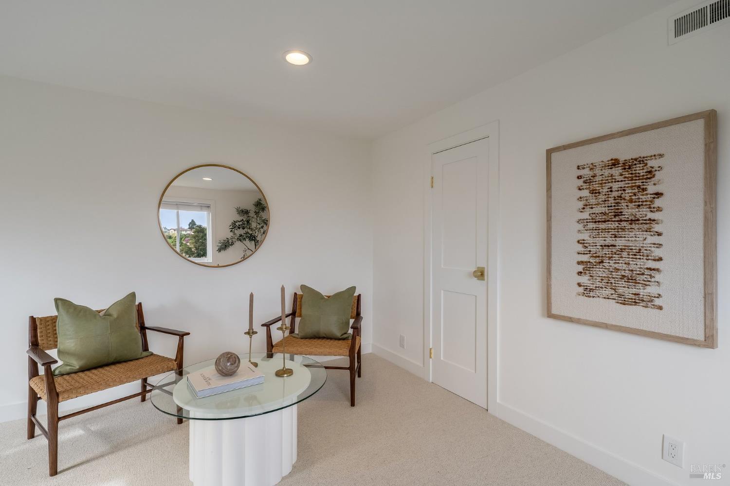Detail Gallery Image 51 of 92 For 58 Lower North Ter, Tiburon,  CA 94920 - 5 Beds | 3/1 Baths