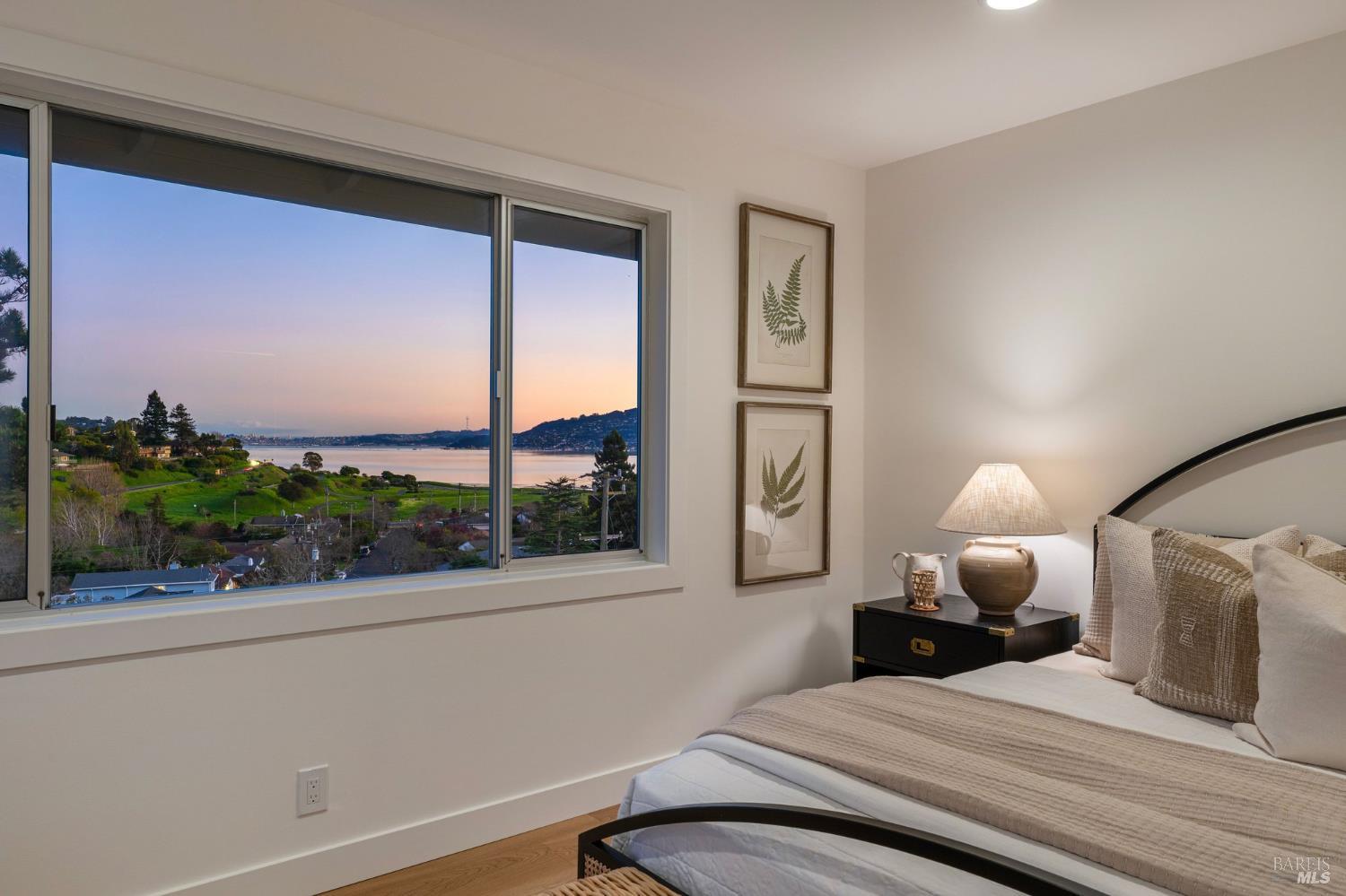Detail Gallery Image 88 of 92 For 58 Lower North Ter, Tiburon,  CA 94920 - 5 Beds | 3/1 Baths