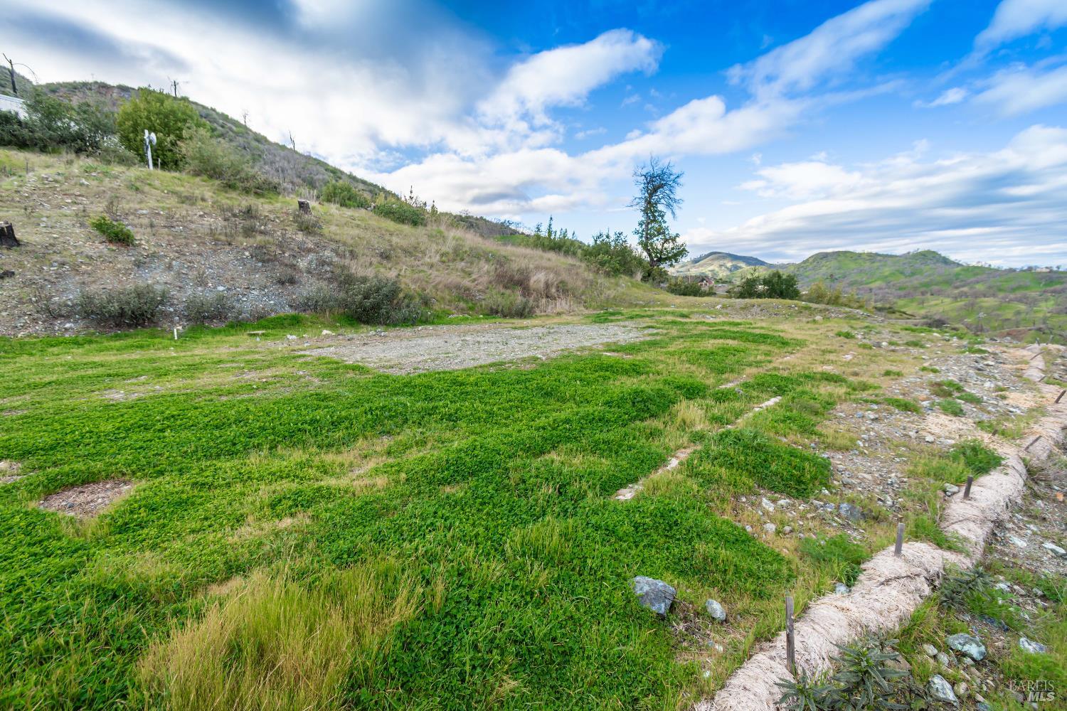 Detail Gallery Image 22 of 37 For 253 Mulford Dr, Napa,  CA 94558 - – Beds | – Baths