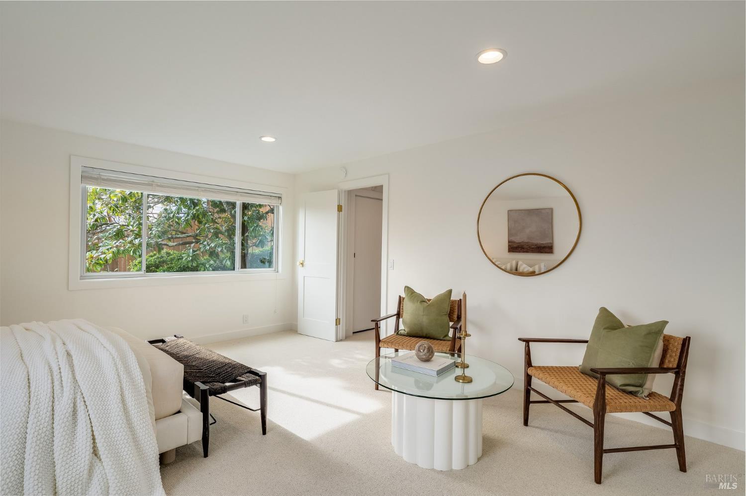 Detail Gallery Image 50 of 92 For 58 Lower North Ter, Tiburon,  CA 94920 - 5 Beds | 3/1 Baths