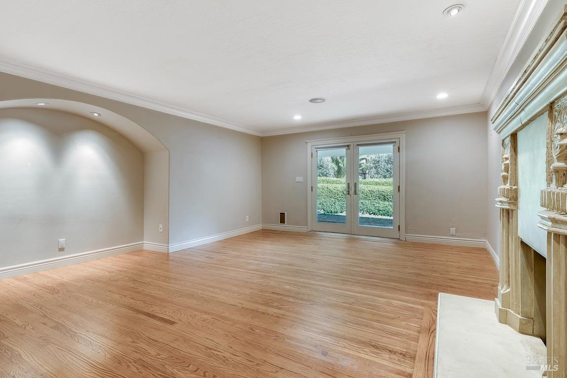 Detail Gallery Image 72 of 85 For 101 H Ln, Novato,  CA 94945 - 5 Beds | 4/1 Baths