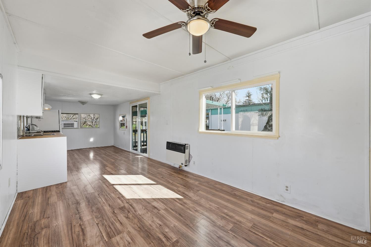 Detail Gallery Image 14 of 30 For 5890 E Highway 20 Hwy 56, Lucerne,  CA 95458 - 1 Beds | 1 Baths