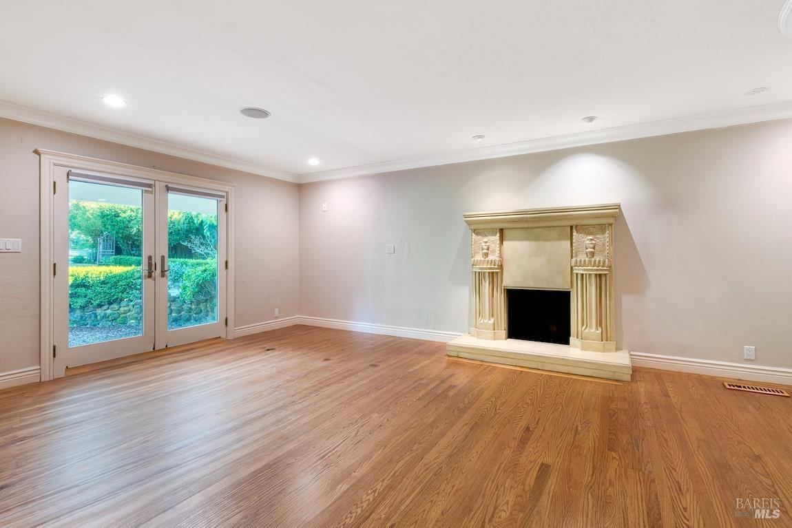 Detail Gallery Image 73 of 85 For 101 H Ln, Novato,  CA 94945 - 5 Beds | 4/1 Baths