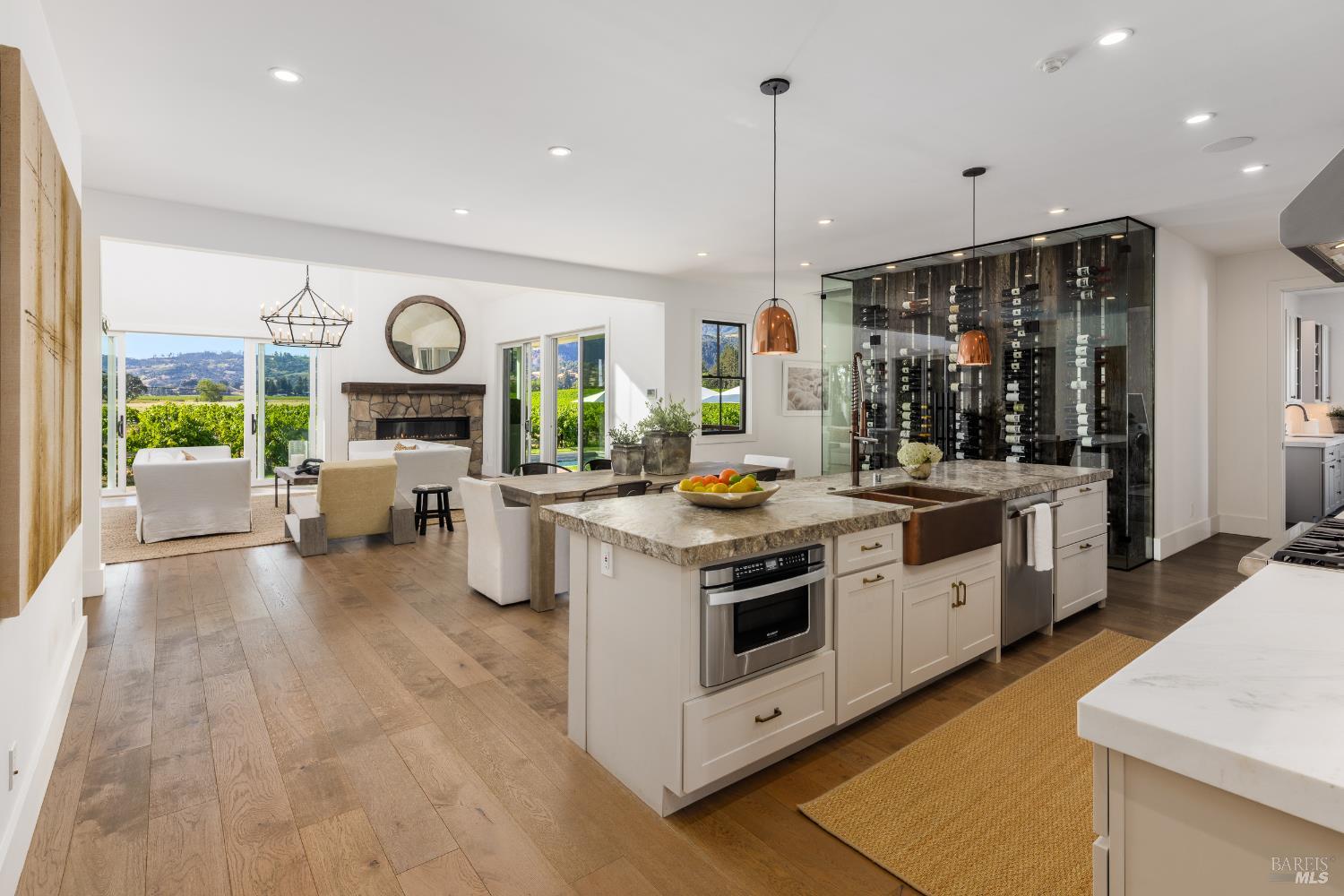 Detail Gallery Image 4 of 40 For 6476 Red Winery Rd, Geyserville,  CA 95441 - 3 Beds | 3 Baths