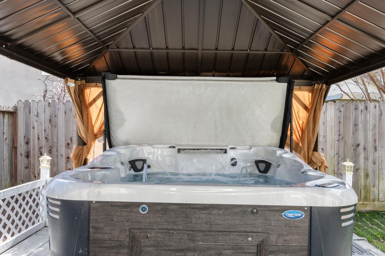 Detail Gallery Image 40 of 48 For 4413 Meadow Valley Cir, Fairfield,  CA 94534 - 4 Beds | 2 Baths