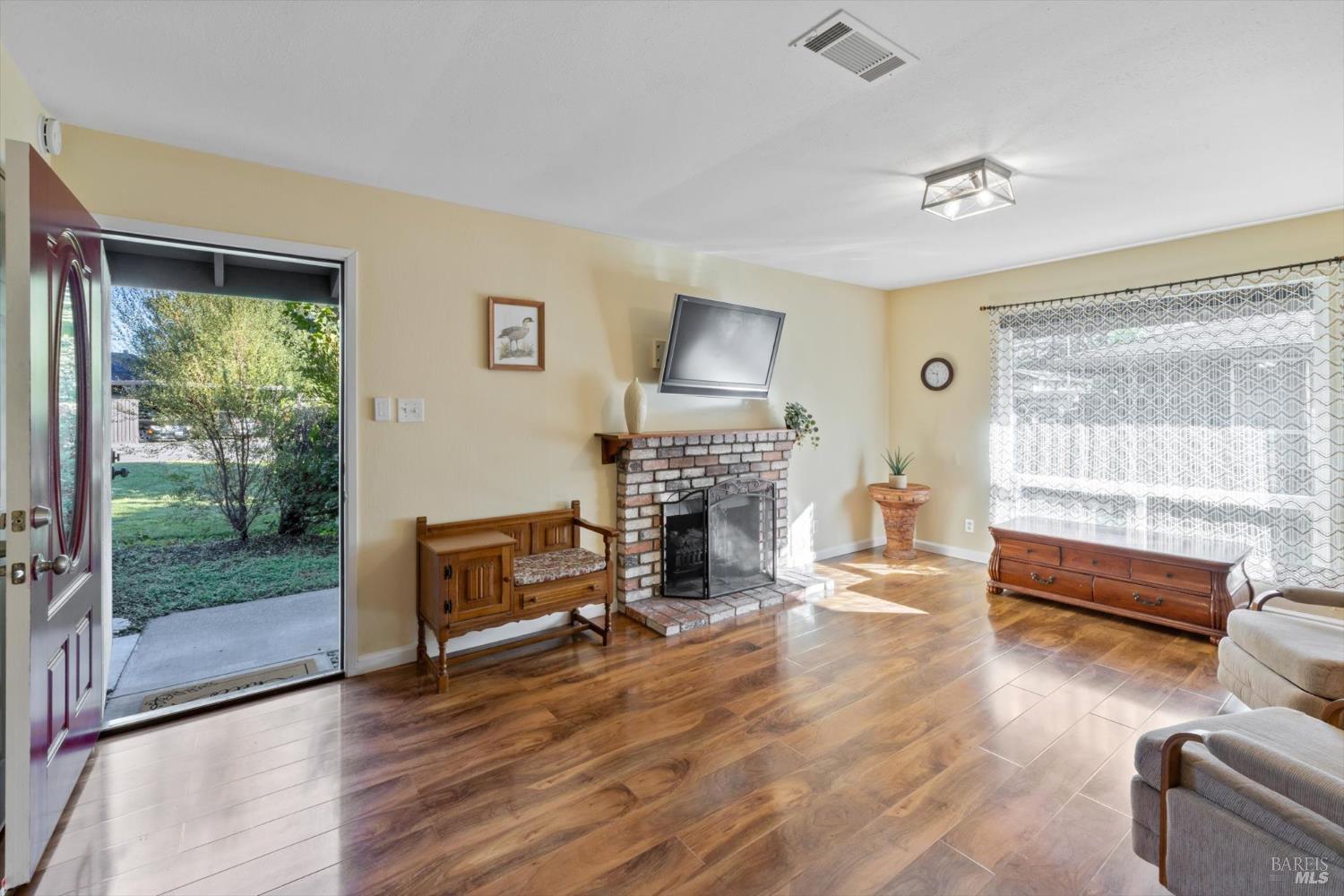 Detail Gallery Image 17 of 53 For 3429 Willis Dr, Napa,  CA 94558 - 3 Beds | 2 Baths