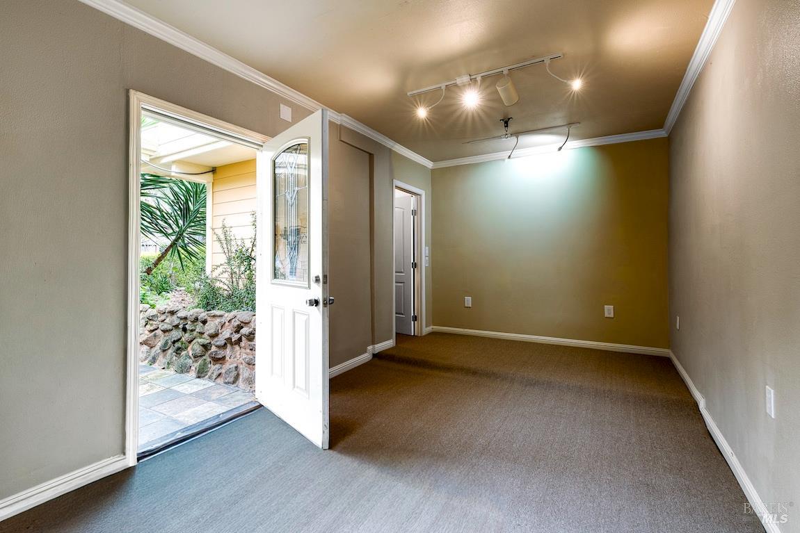 Detail Gallery Image 56 of 85 For 101 H Ln, Novato,  CA 94945 - 5 Beds | 4/1 Baths