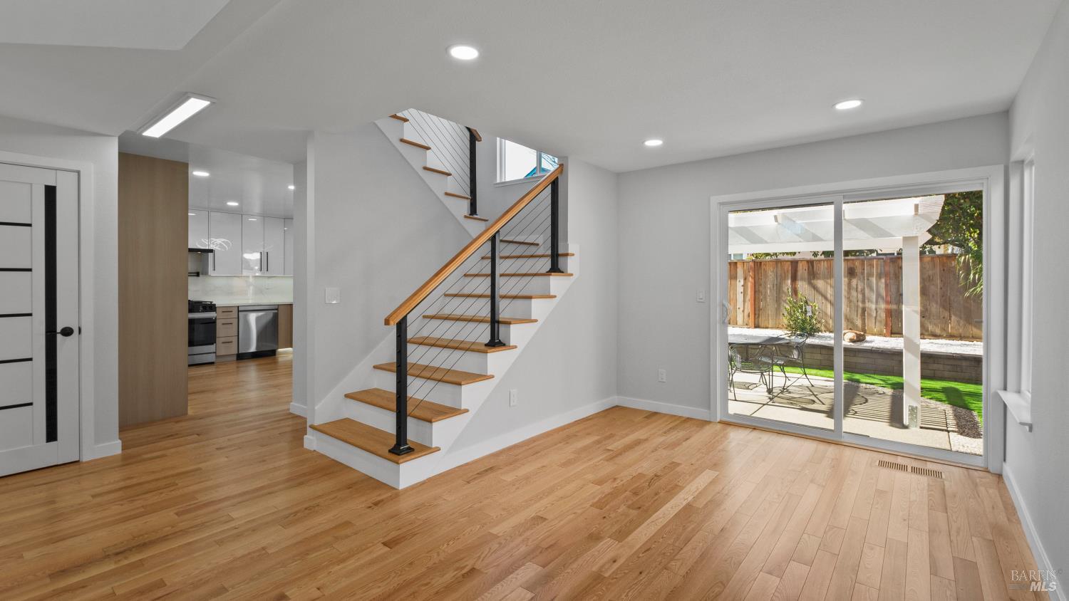 Detail Gallery Image 9 of 48 For 338 Ridgecrest Cir, Suisun City,  CA 94585 - 3 Beds | 2 Baths