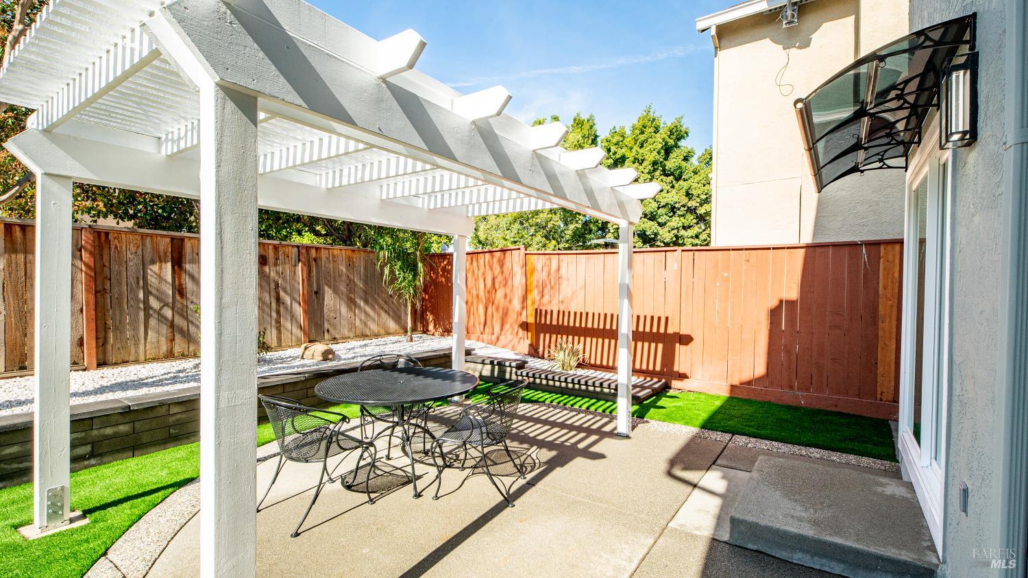 Detail Gallery Image 42 of 48 For 338 Ridgecrest Cir, Suisun City,  CA 94585 - 3 Beds | 2 Baths