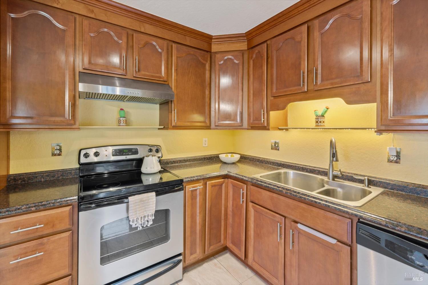 Detail Gallery Image 19 of 53 For 3429 Willis Dr, Napa,  CA 94558 - 3 Beds | 2 Baths