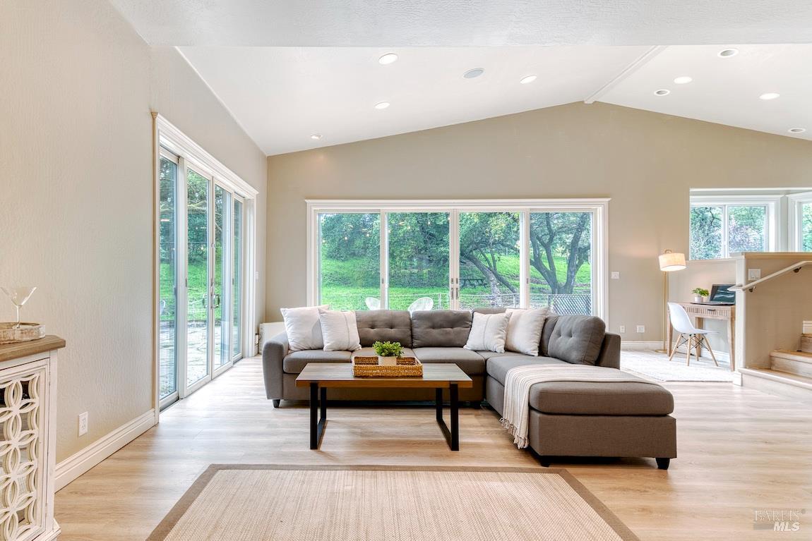 Detail Gallery Image 61 of 85 For 101 H Ln, Novato,  CA 94945 - 5 Beds | 4/1 Baths