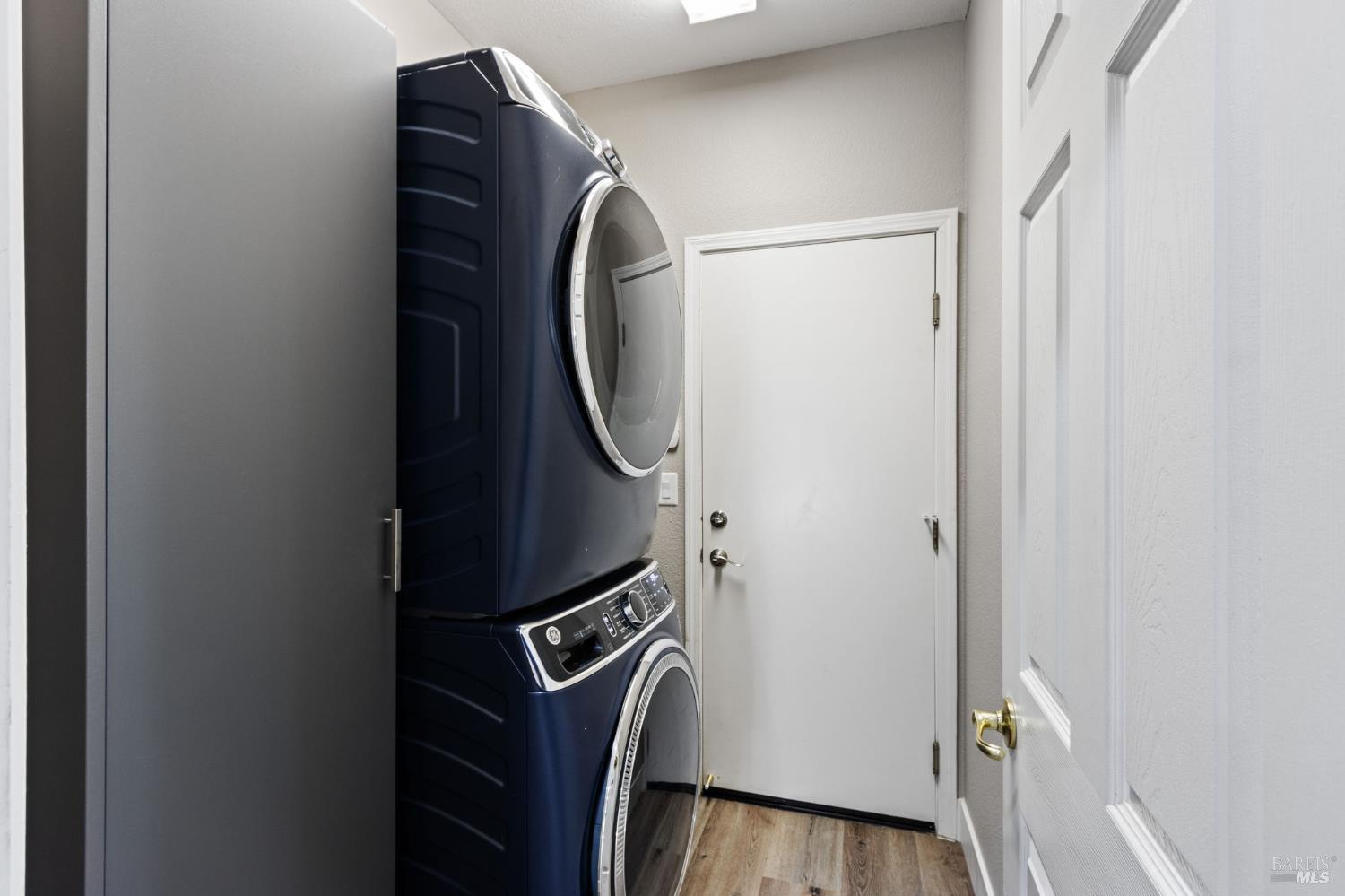 Detail Gallery Image 36 of 48 For 4413 Meadow Valley Cir, Fairfield,  CA 94534 - 4 Beds | 2 Baths