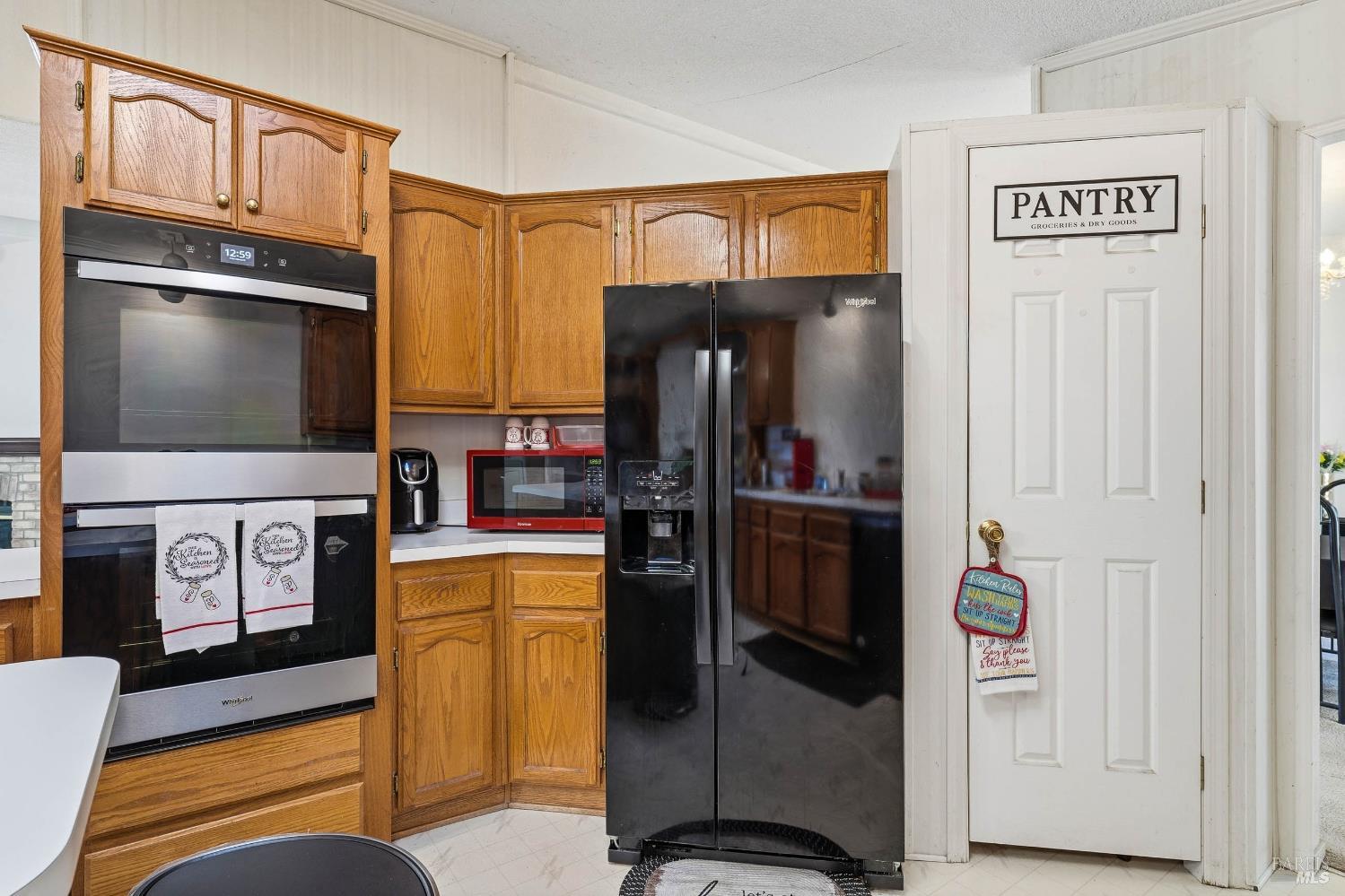 Detail Gallery Image 11 of 37 For 7765 Verna Way, Lucerne,  CA 95458 - 3 Beds | 2 Baths