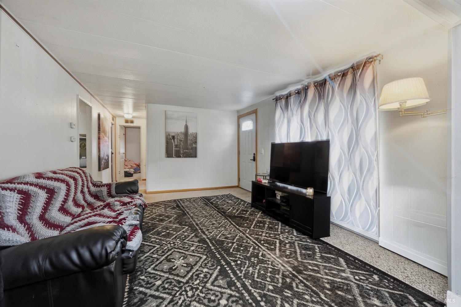 Detail Gallery Image 5 of 30 For 3114 Manzanita Rd, Nice,  CA 95464 - 3 Beds | 2 Baths