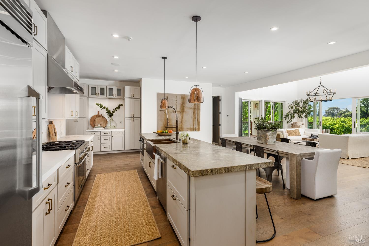 Detail Gallery Image 6 of 40 For 6476 Red Winery Rd, Geyserville,  CA 95441 - 3 Beds | 3 Baths