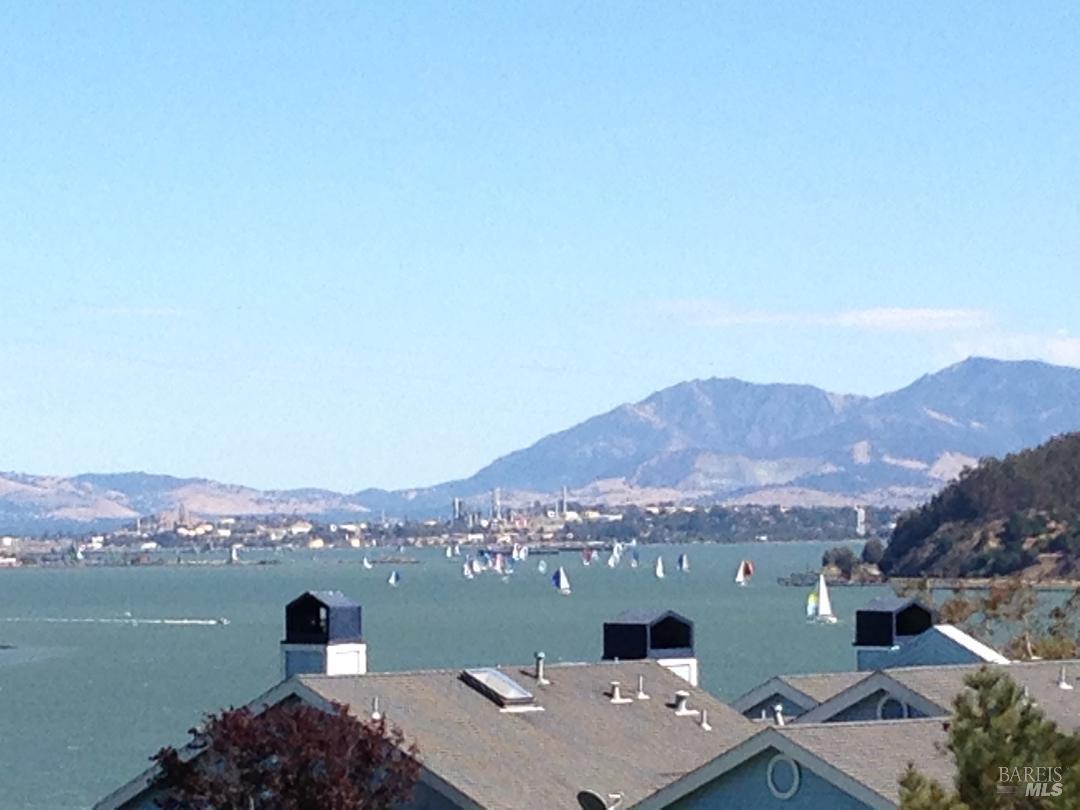 Detail Gallery Image 36 of 40 For 401 Stinson St #4,  Vallejo,  CA 94591 - 3 Beds | 3 Baths