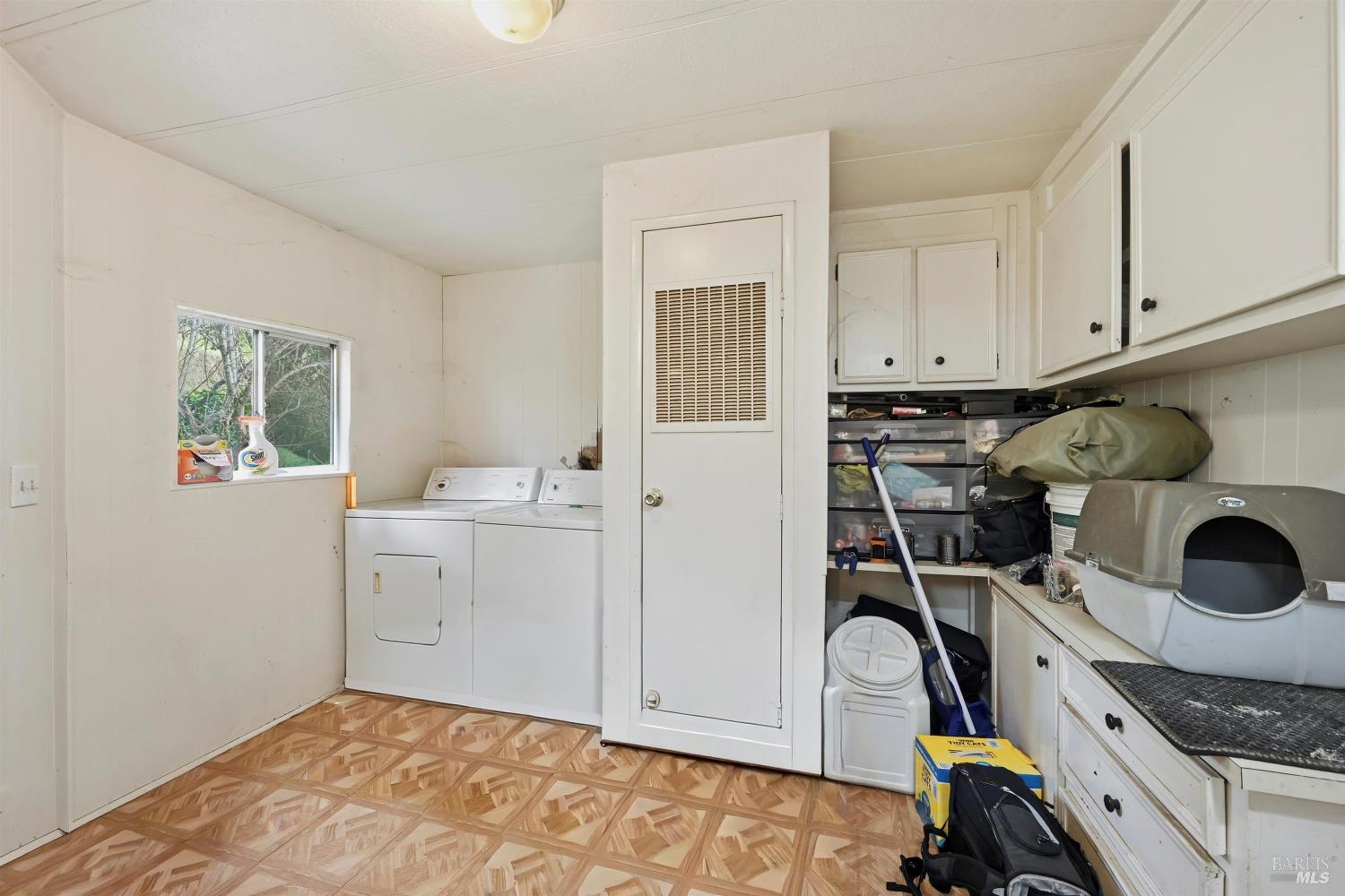 Detail Gallery Image 12 of 30 For 3114 Manzanita Rd, Nice,  CA 95464 - 3 Beds | 2 Baths