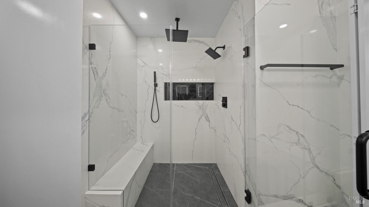 Detail Gallery Image 31 of 48 For 338 Ridgecrest Cir, Suisun City,  CA 94585 - 3 Beds | 2 Baths