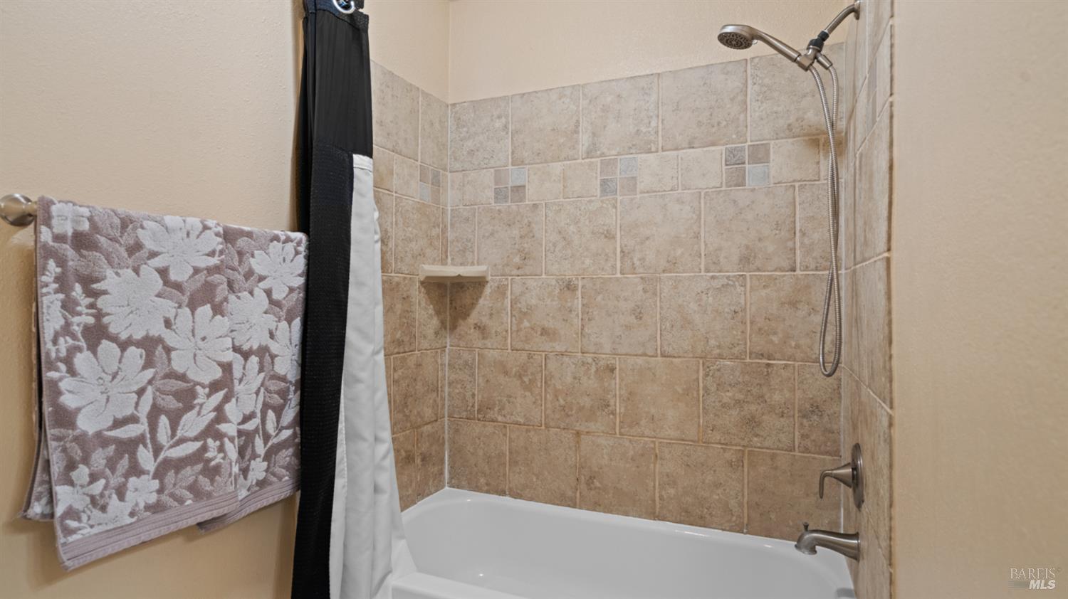Detail Gallery Image 19 of 40 For 1206 Ricky Ct, Suisun City,  CA 94585 - 3 Beds | 2 Baths