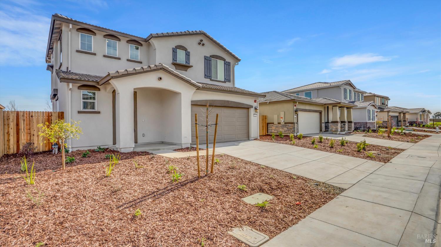 Detail Gallery Image 3 of 42 For 862 Telford Dr, Vacaville,  CA 95687 - 3 Beds | 2/1 Baths