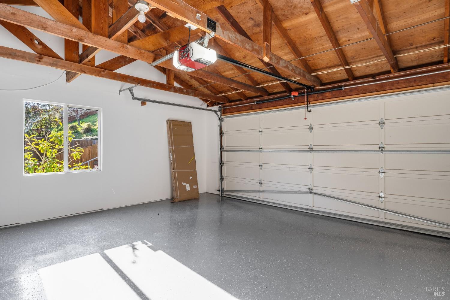 Detail Gallery Image 66 of 92 For 58 Lower North Ter, Tiburon,  CA 94920 - 5 Beds | 3/1 Baths